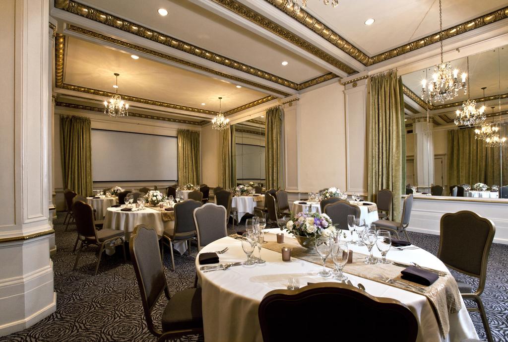 Hotel deLuxe