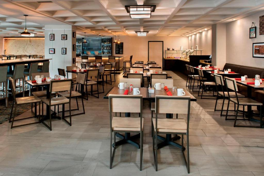 Four Points by Sheraton Philadelphia Northeast