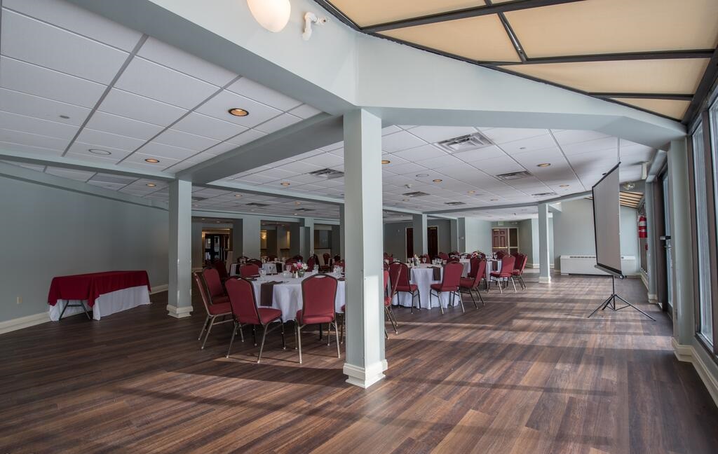 The Shawnee Inn and Golf Resort