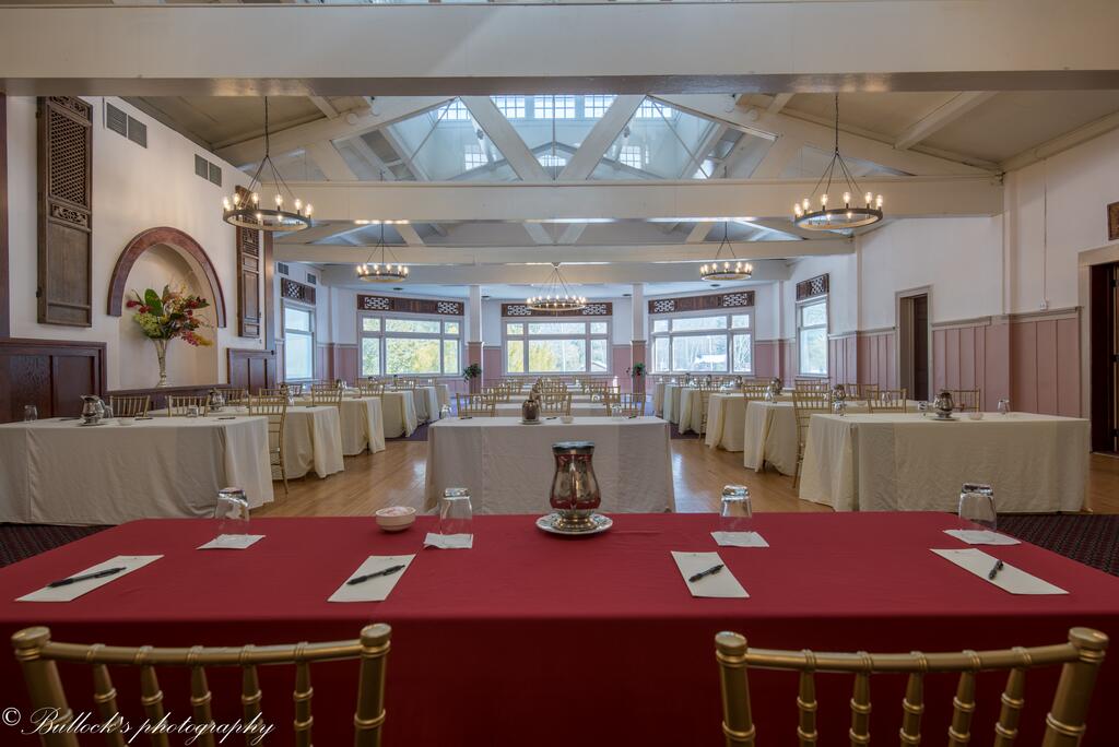 The Shawnee Inn and Golf Resort