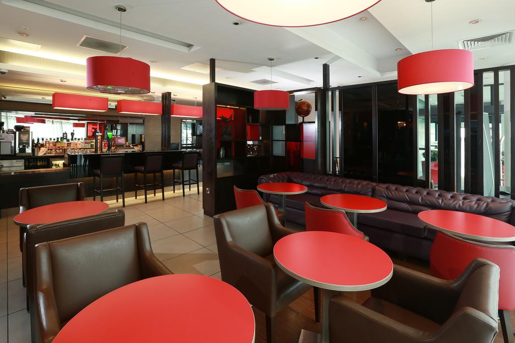 ibis Belfast City Centre