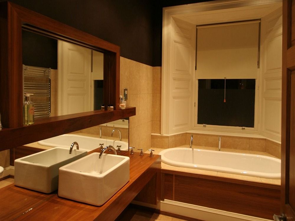 Ashtree House Hotel