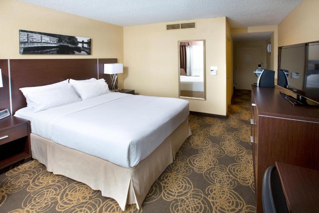 Holiday Inn Sioux Falls-City Centre