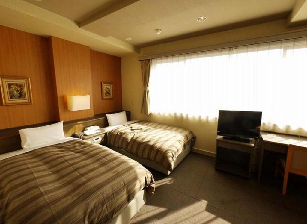 Hotel Route-Inn Court Chikuma-Koshoku