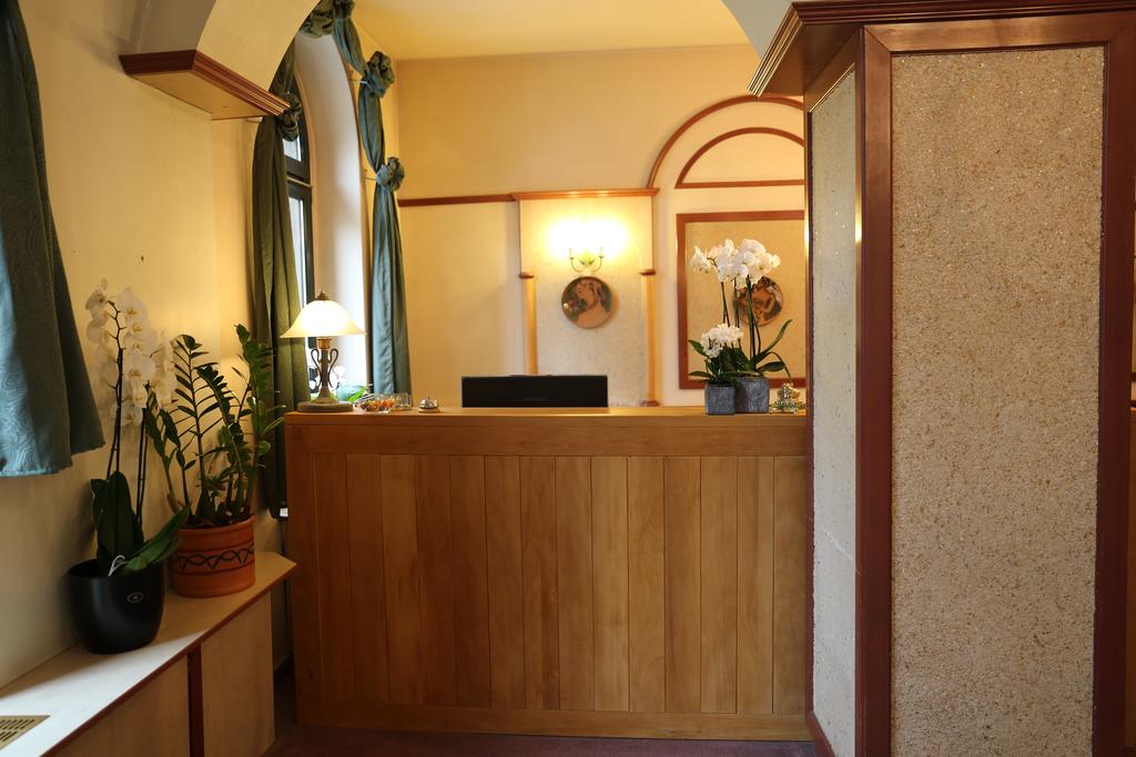 Hotel De Saxe
