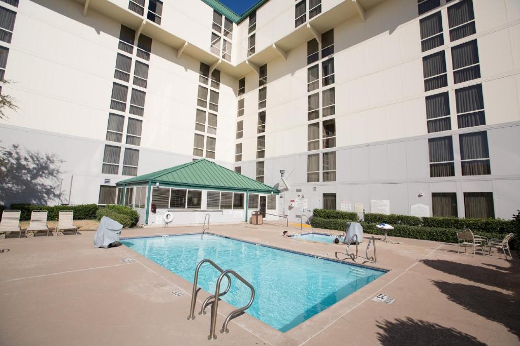 Hilton Garden Inn Dallas Market Center