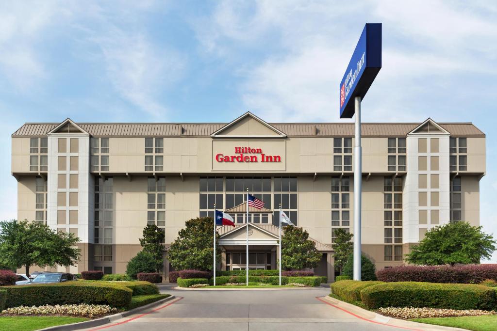 Hilton Garden Inn Dallas Market Center