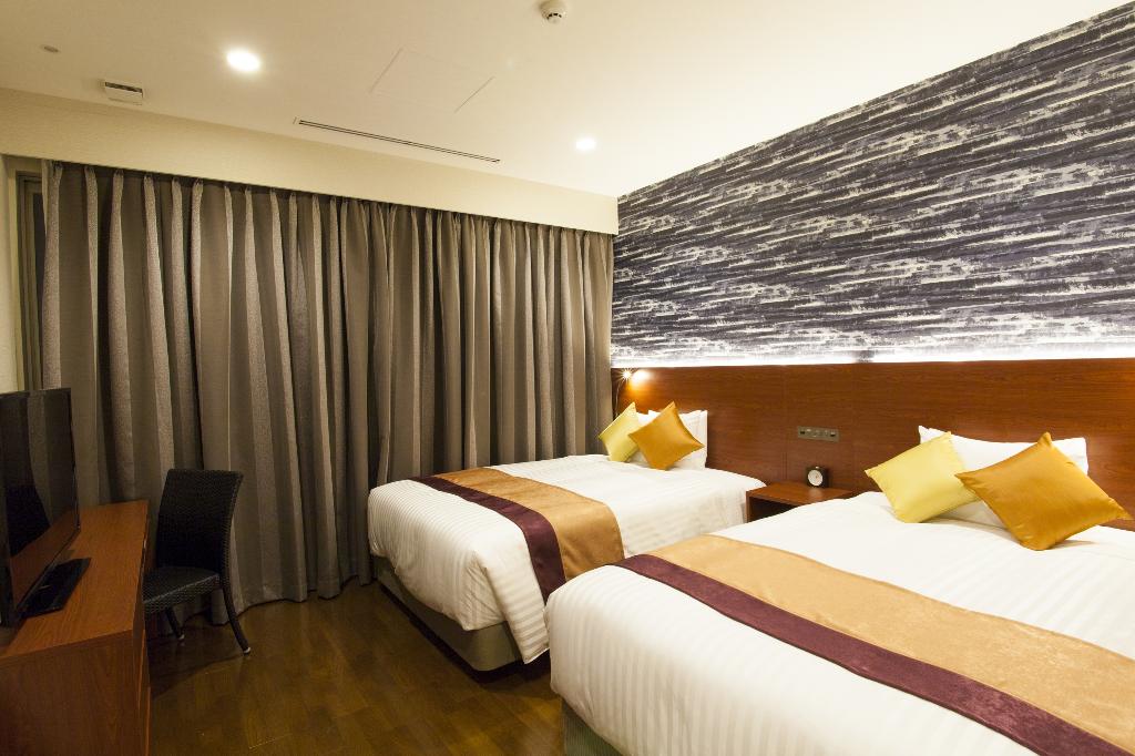 Community & Spa Naha Central Hotel