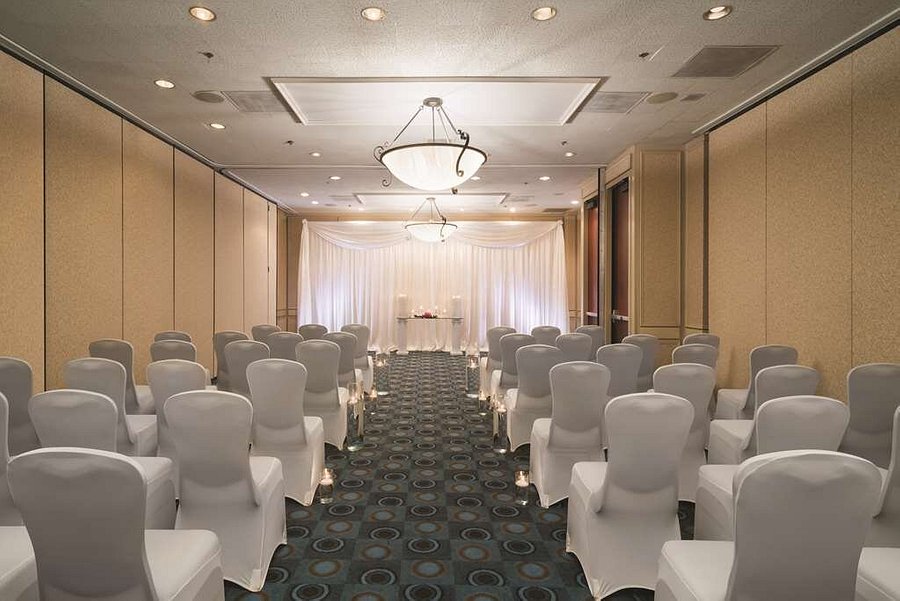Hilton Dallas Lincoln Centre