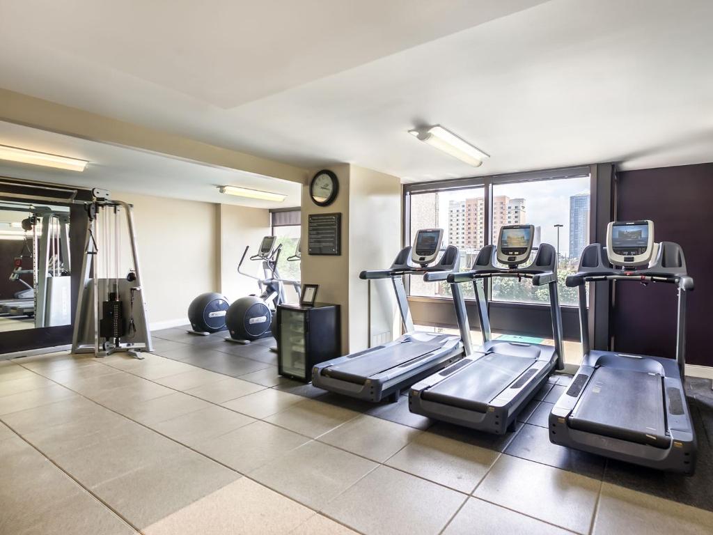 DoubleTree by Hilton Hotel & Suites Houston by the Galleria
