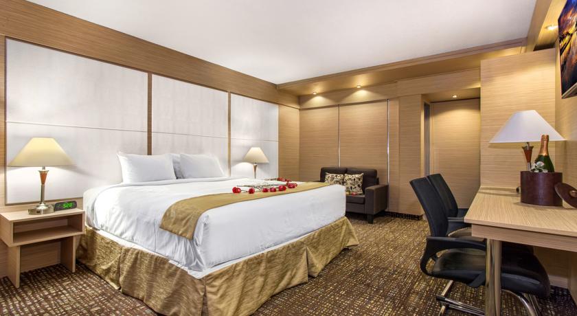 Ocean Beach Club Hotel