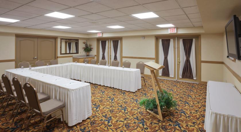 Country Inn & Suites By Carlson Scottsdale