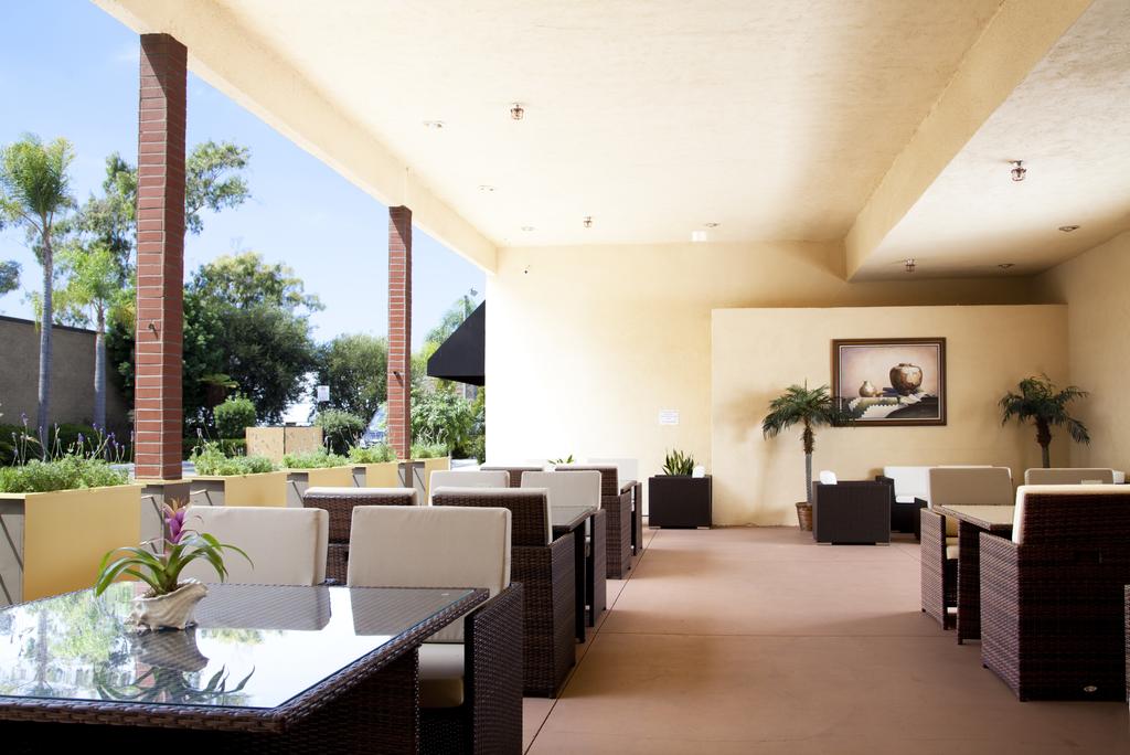 Redac Gateway Hotel In Torrance