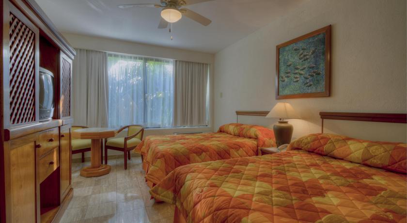 Ocean Breeze Hotels Acapulco
