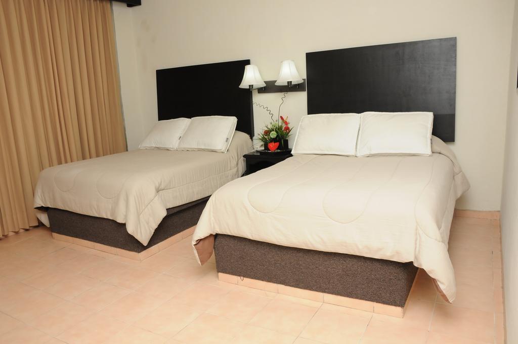 Hotel Marlon
