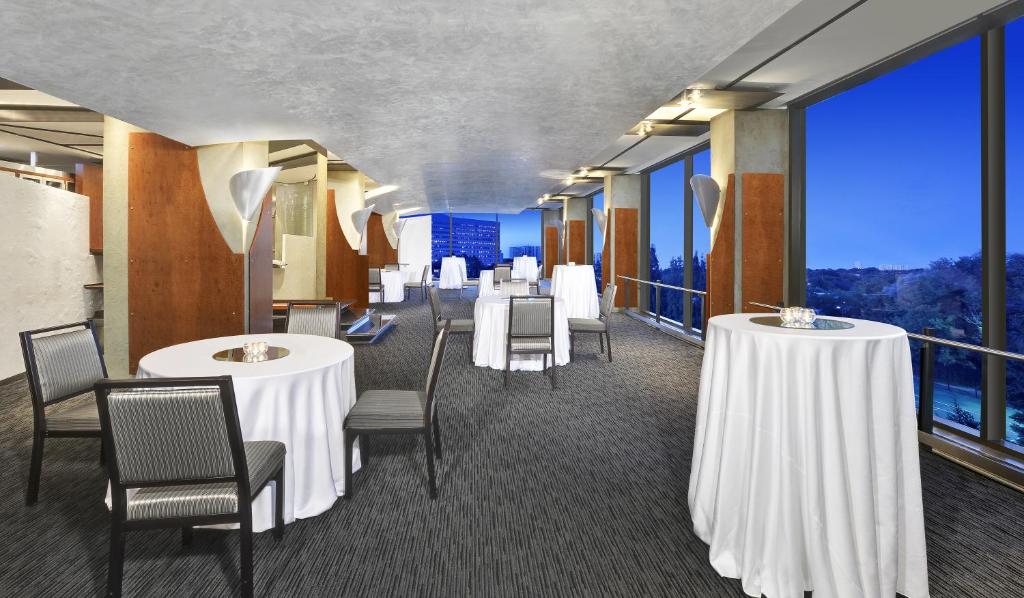 Pan Pacific Toronto