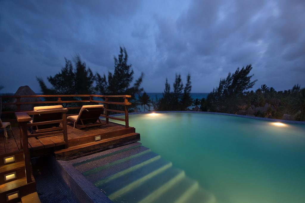 Pueblito Escondido Resort & Residences