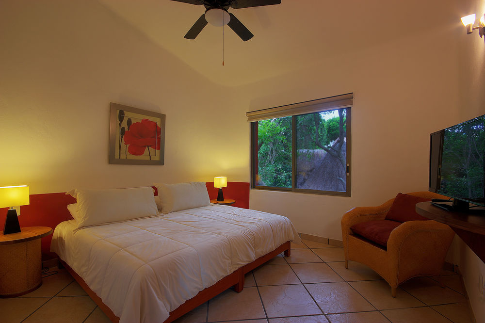 Riviera Maya Suites