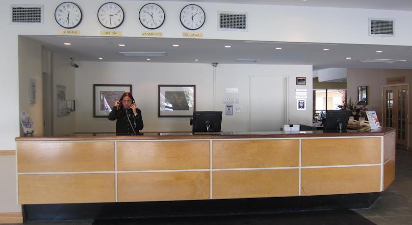 Travelodge by Wyndham Ottawa West