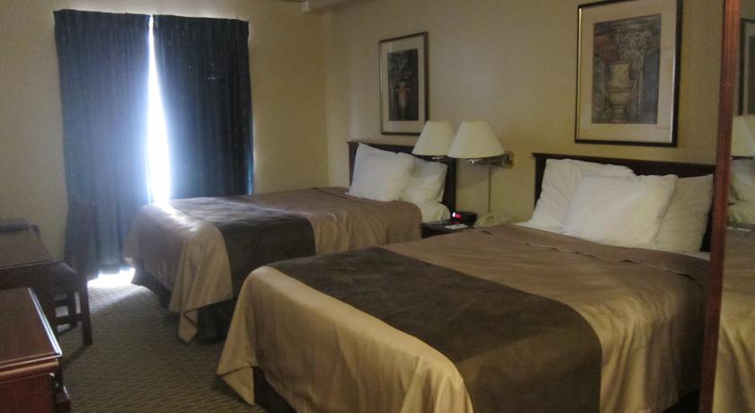 Travelodge by Wyndham Ottawa West