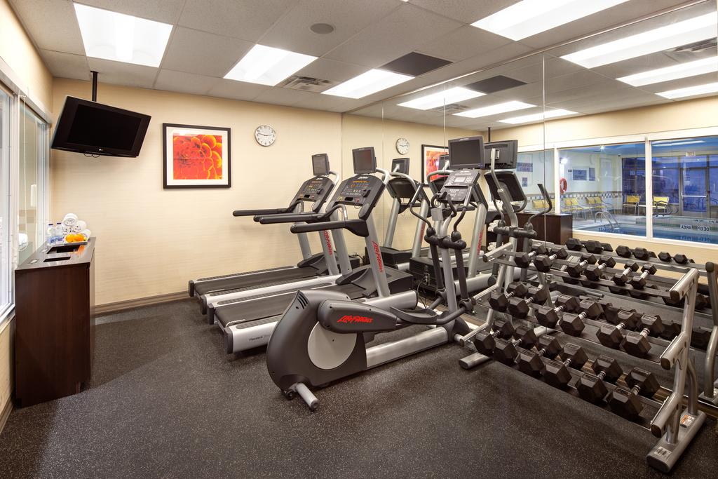 Fairfield Inn and Suites by Marriott Toronto Airport