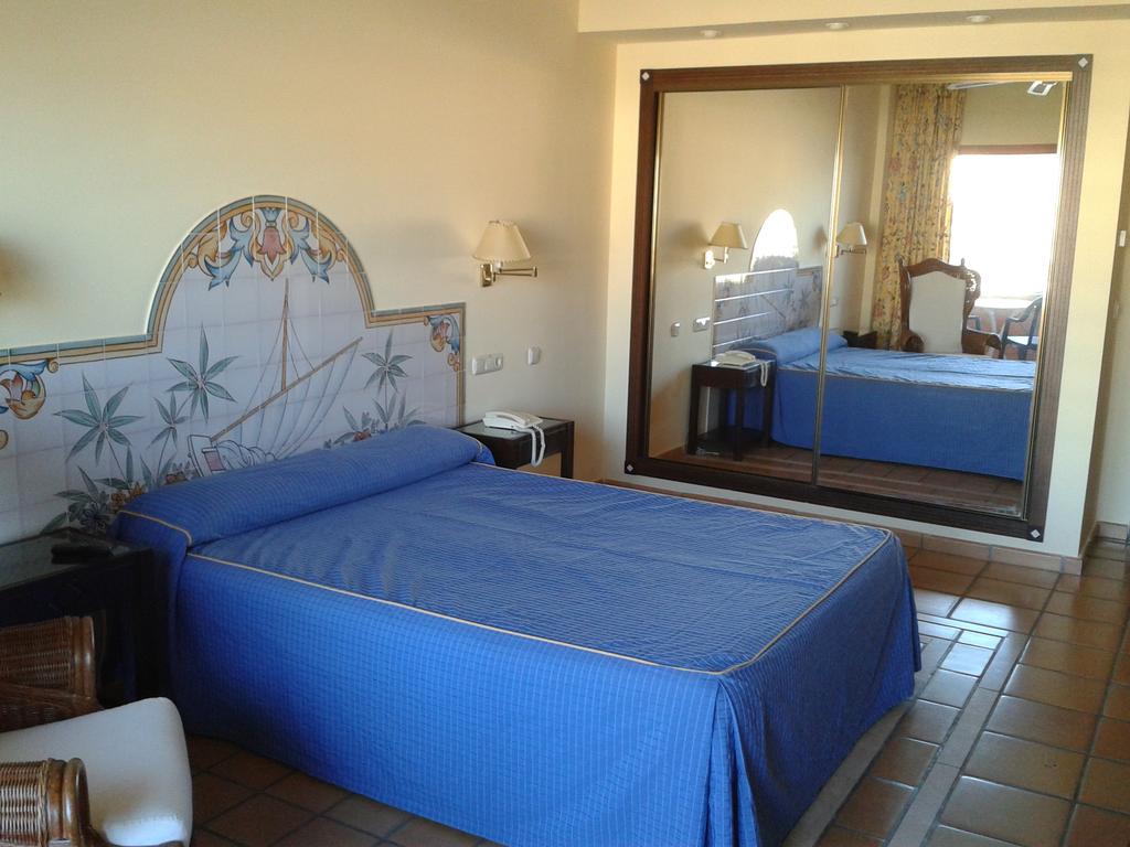 Almunecar Playa Spa Hotel