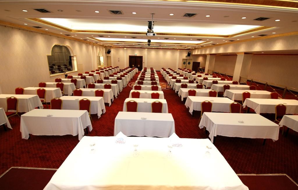 Ege Palas Business Hotel