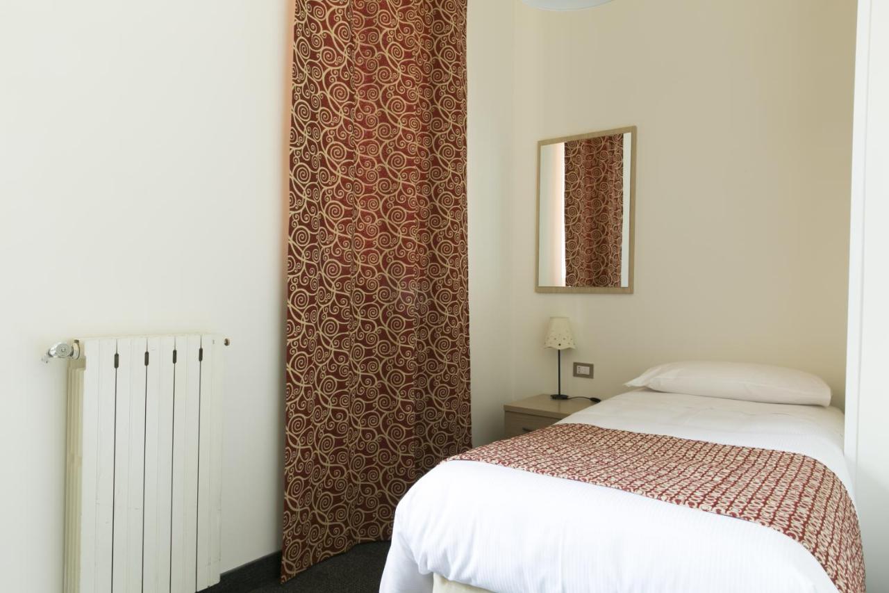 Hotel Casa Valdese Roma