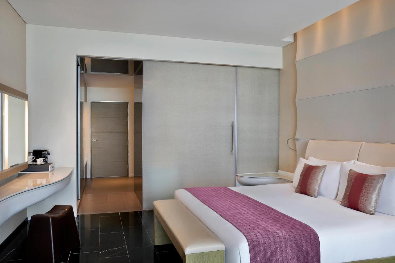 W Abu Dhabi–Yas Island (Formerly Yas Hotel)