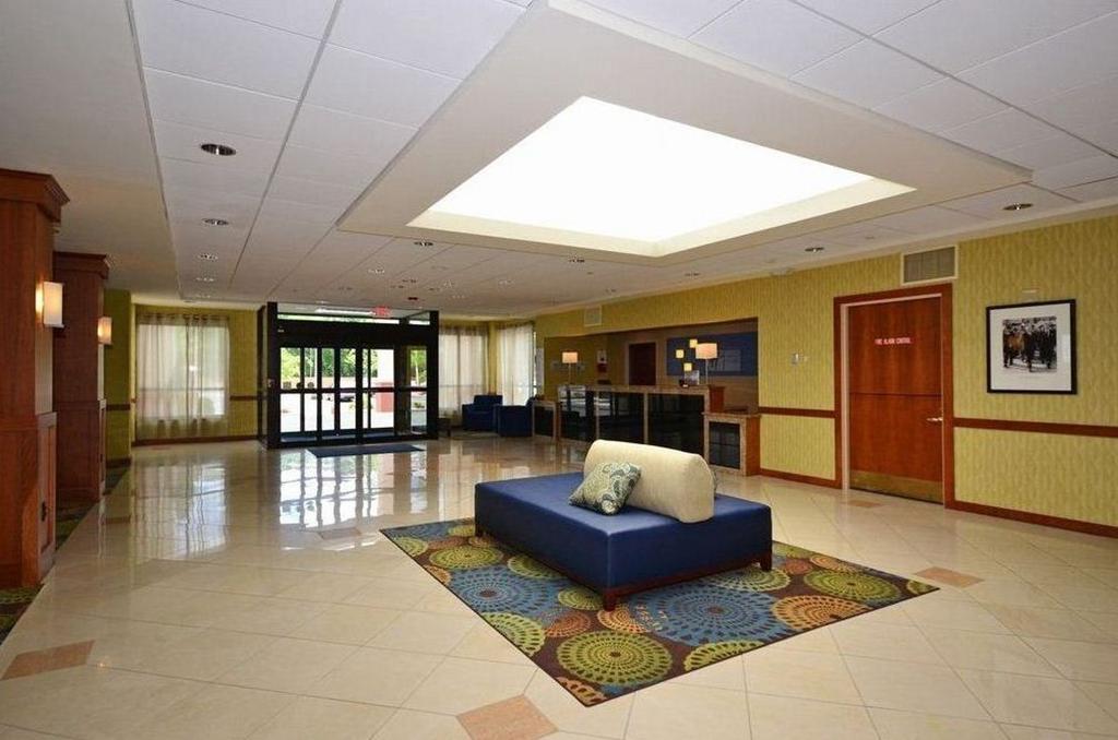 Holiday Inn Express Brockton - Boston