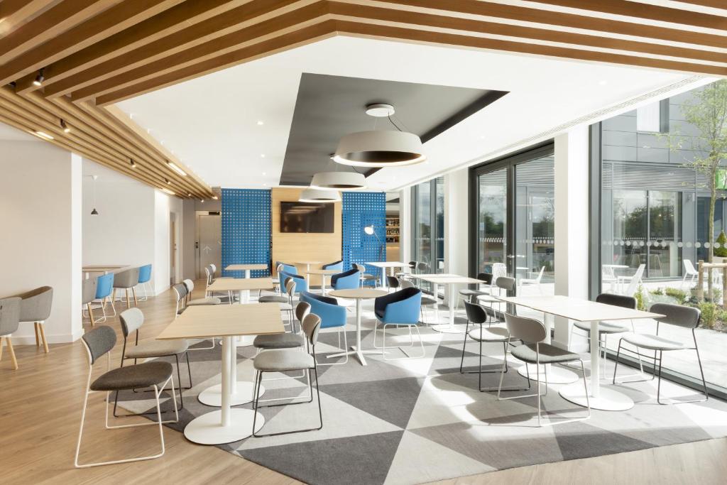 Holiday Inn Express St. Albans - M25, Jct.22
