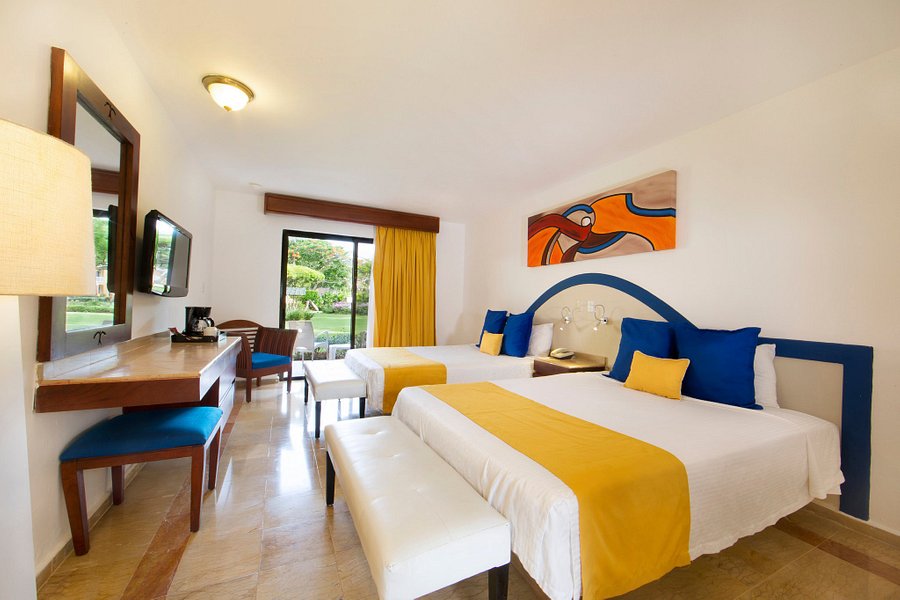 Viva Wyndham Dominicus Palace Resort - All Inclusive