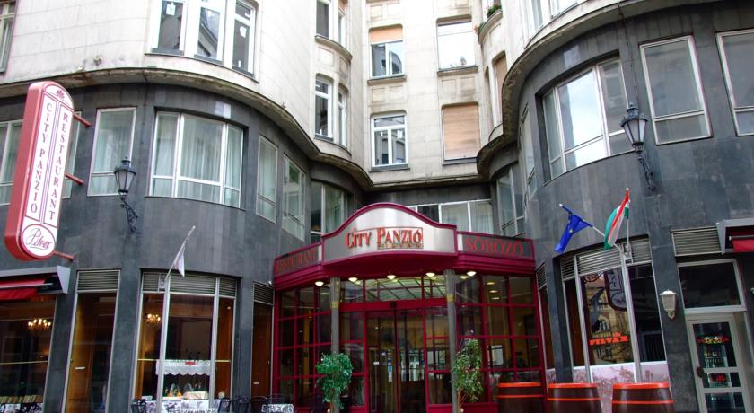 City Hotel Pilvax