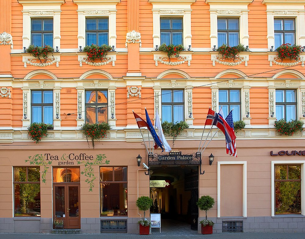 Garden Palace Hotel