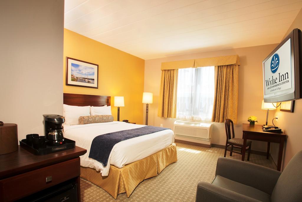 Wylie Inn And Conference Center At Endicott College