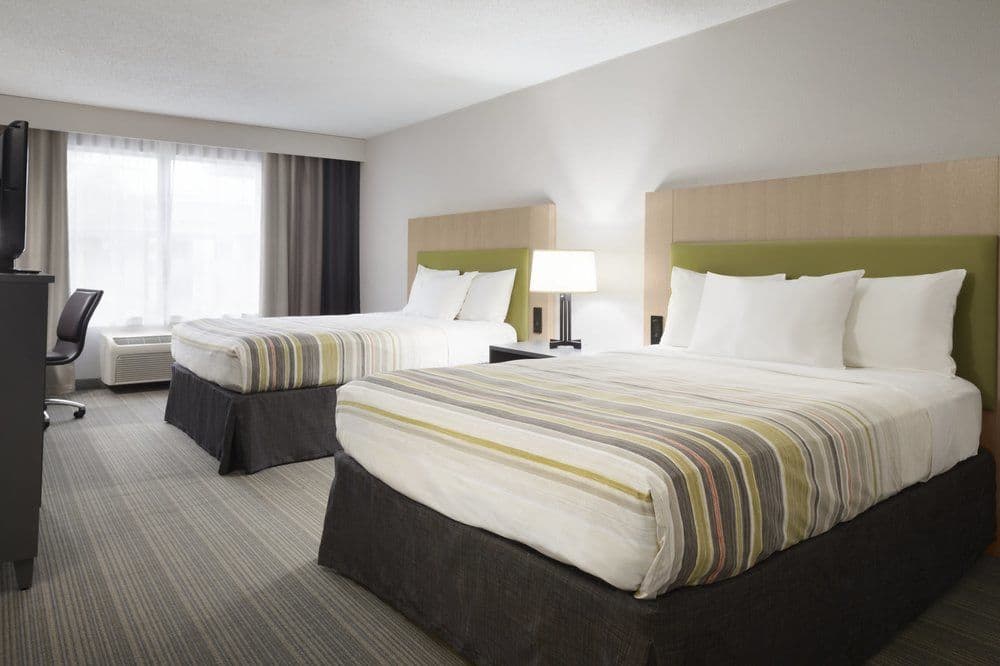 Country Inn & Suites Camp Springs