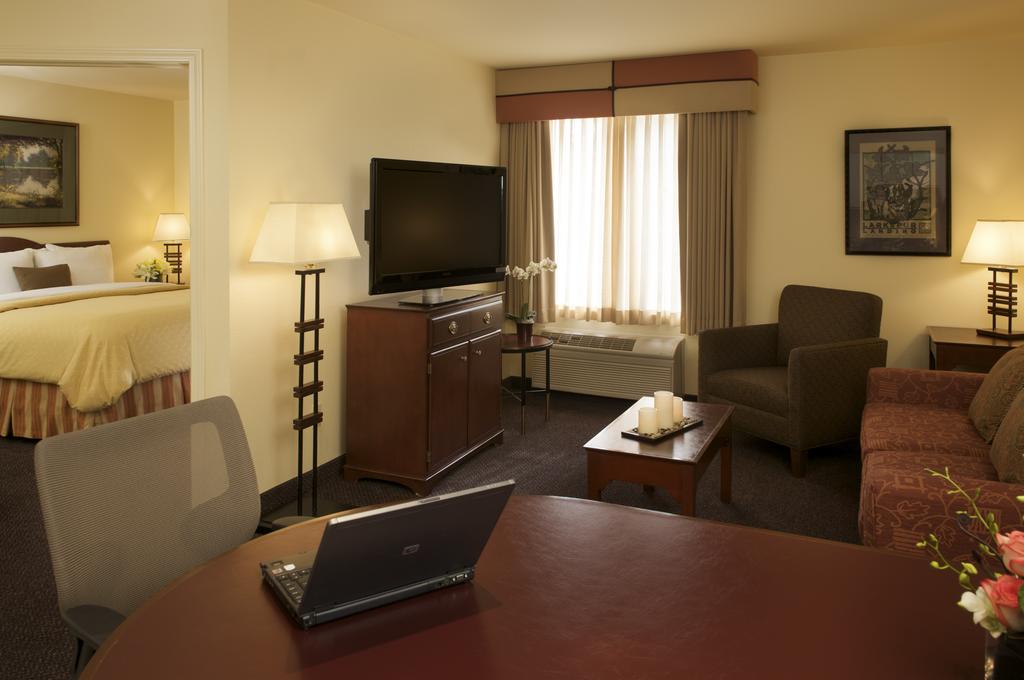 Larkspur Landing Seattle/Bellevue