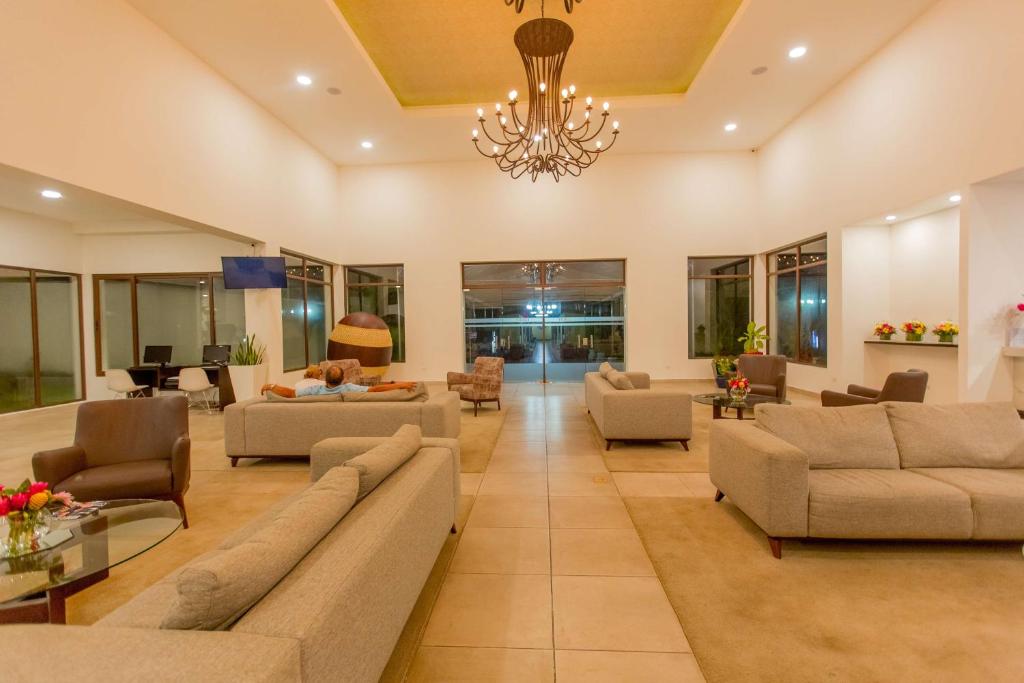 Best Western Las Mercedes