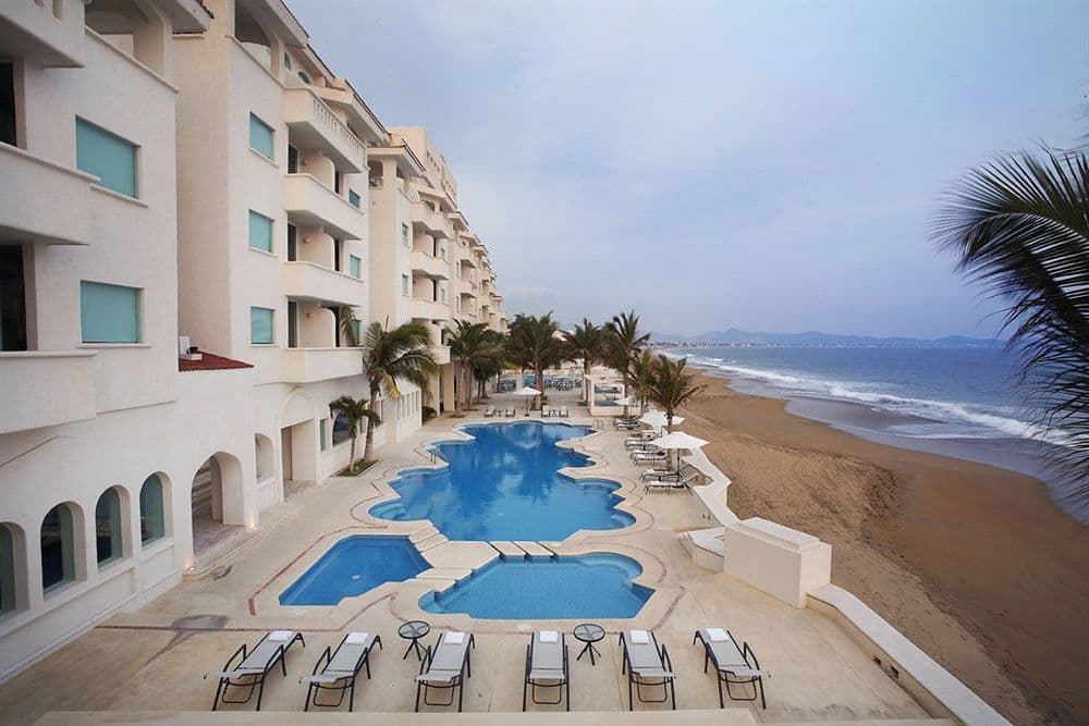 Camino Real Manzanillo