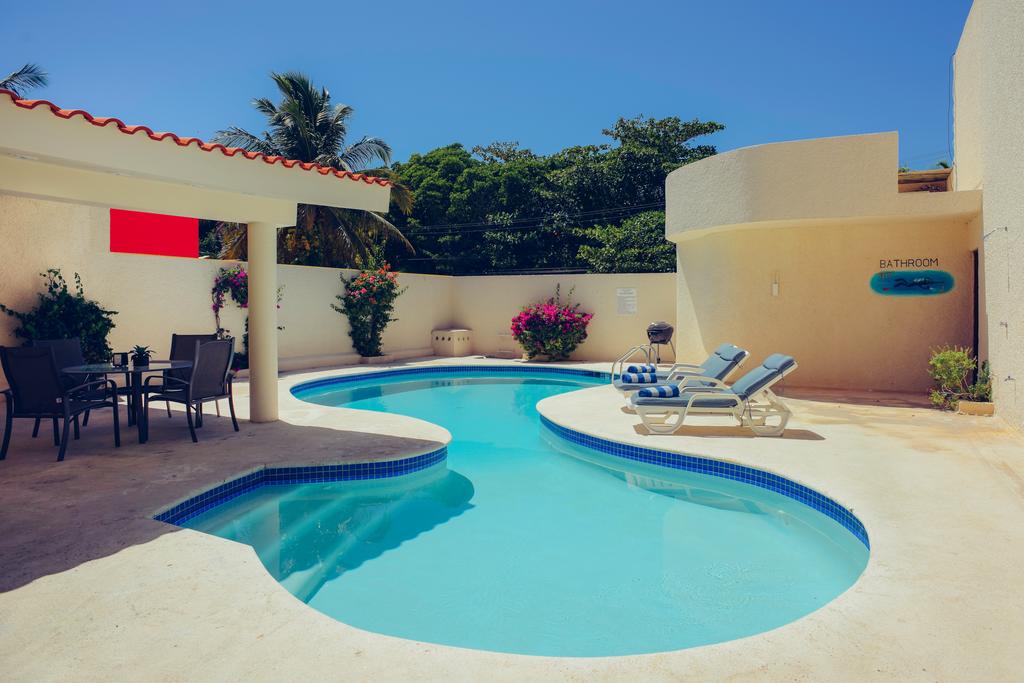 Aquatech Villas Derosa Resort