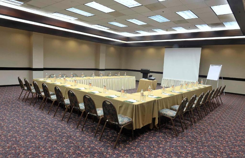 Courtyard by Marriott Monterrey Airport