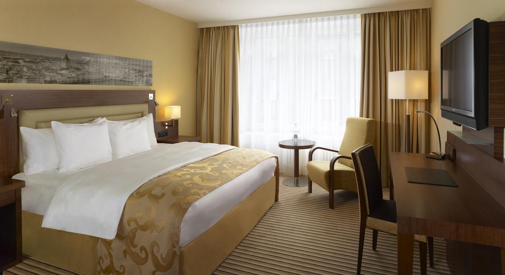 Neues Schloss Privat Hotel Zurich, Autograph Collection (Formerly Sheraton)