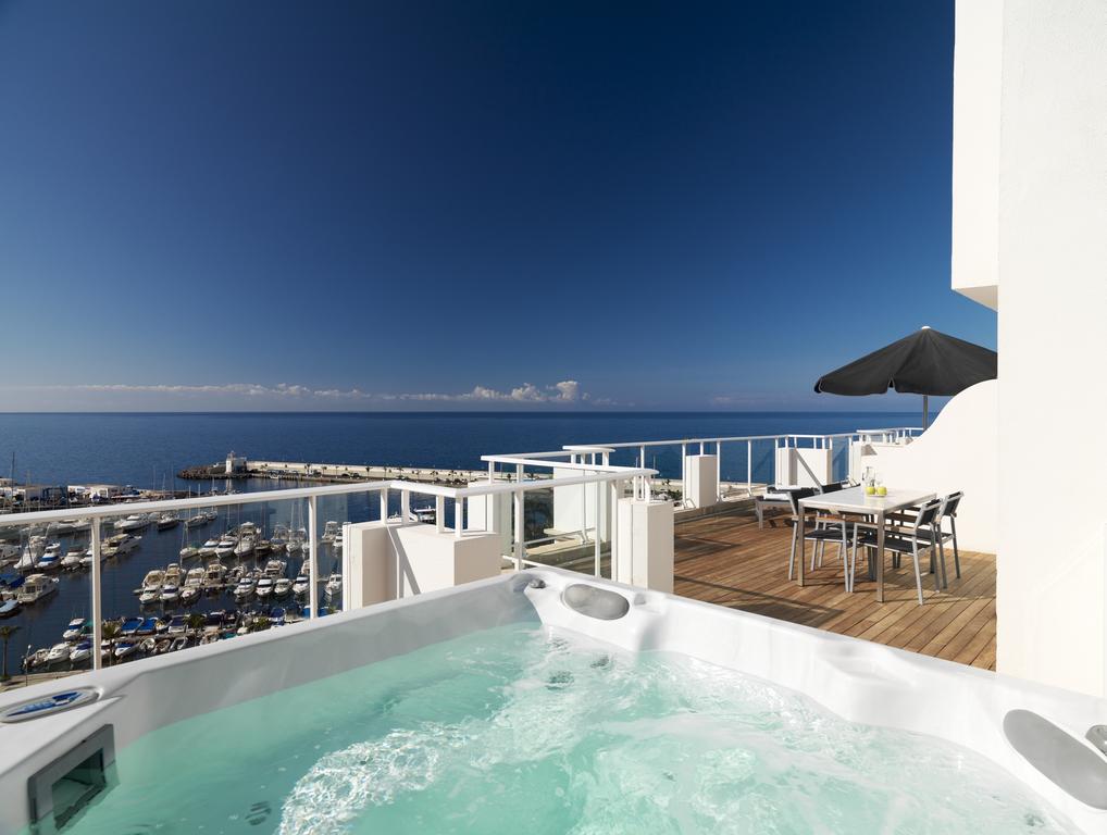 Marina Bayview - Adults Only