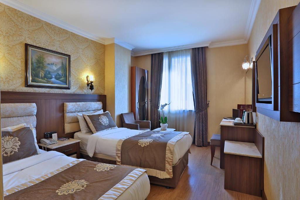 Grand Hilarium Hotel