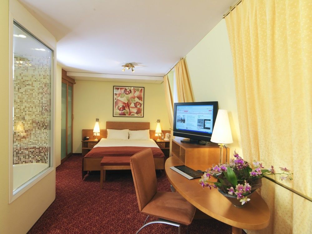GAIA HOTEL