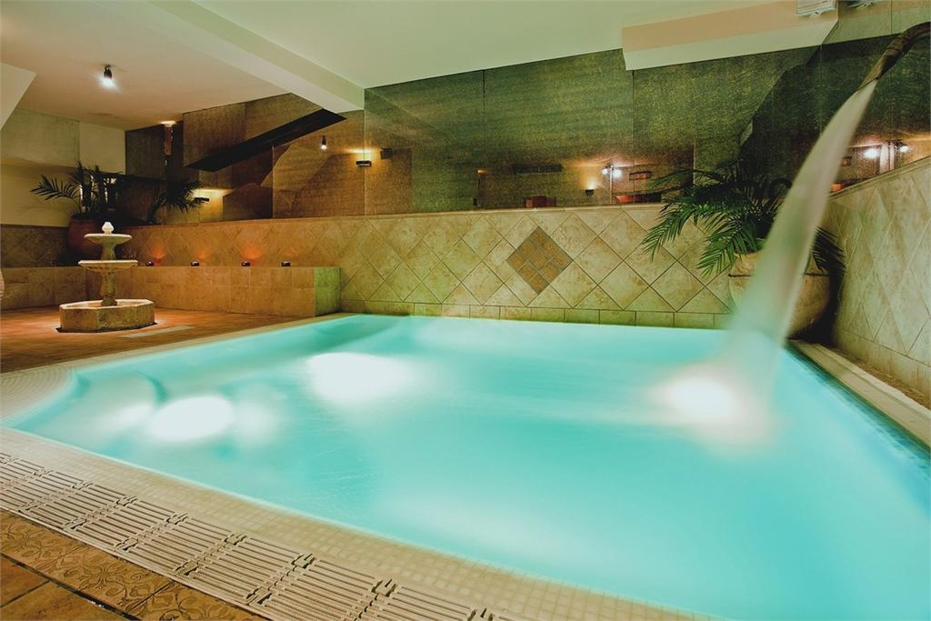 Arte Vida Suites & Spa