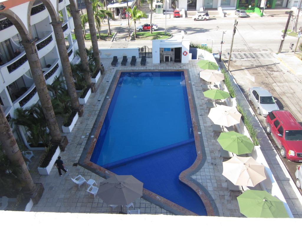 Solamar Inn