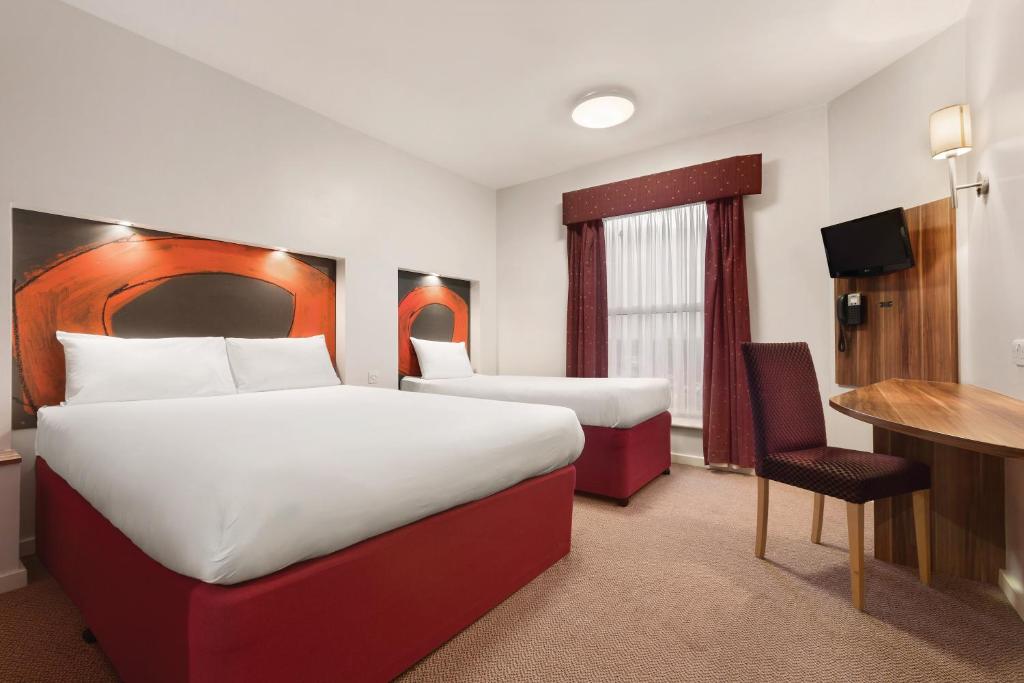 Ramada by Wyndham London Stansted Airport