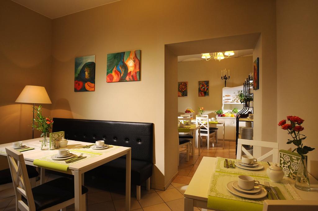 Leone Aparthotel