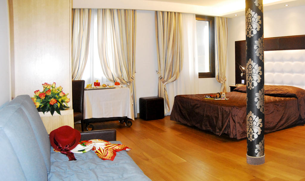 Royal Caserta Hotel